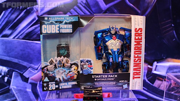 MORE Transformers Showroom Images Trypticon, Titans Return, Last Knight, Robots In Disguise  (26 of 60)